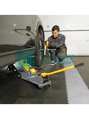 Домкрат гидравлический подкатной с фиксатором Denzel 3 т, 190-532 мм, SUV