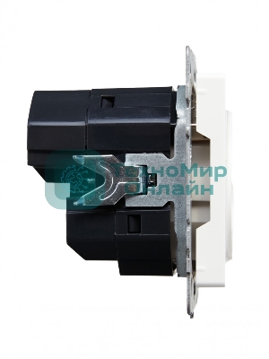 Розетка 1-местная IEK BRITE РЮш10-2-БрБ (BR-R14-16-U21-D31-K01) с заземлением, с защитными шторками, 16А, с USB A+A 5В 3,1А, белый