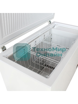 Морозильный ларь Бирюса Б-210KDN, белый с глухой крышкой, 160 л