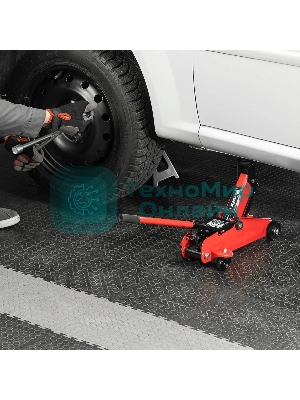 Домкрат гидравлический подкатной MTX 2т, 135-320мм 51082