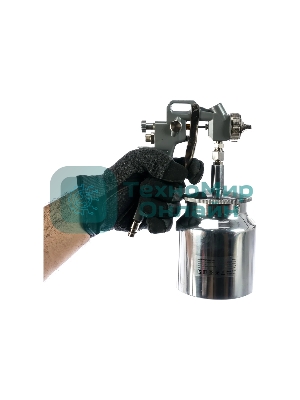 Краскопульт пневматический Matrix с нижним бачком v=075k + сопла диаметром 1.2 1.5 и 1.8мм
