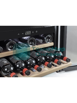 Винный шкаф CASO WineSafe 18 EB Inox серебристый, 45 л, 1 отсек, 18 бут., класс A