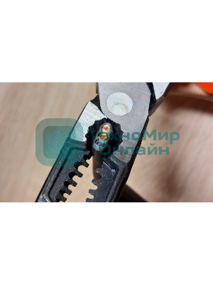 Длинногубцы многофункциональные диэлектрические для работы под напряжением до 1000 В длинногубцы многофунциональные диэлектрические СТАНДАРТ 200 мм