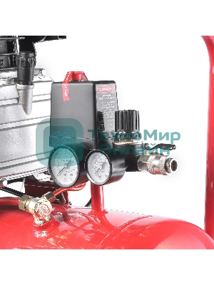 Компрессор поршневой масляный Победа KM 50-250, 250 л/мин, 8 бар, 1800 Вт, 50 л, быстросъемный 1/4