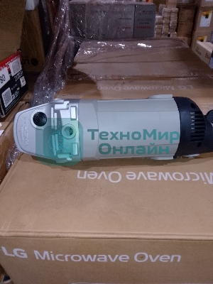 (Б/У) Угловая шлифмашина УШМ-230/2100 ИНТЕРСКОЛ 60.1.2.00 (Б/У товар с признаками  эксплуатации/износа,  с  механическими повреждениями (вмятина, деформация  корпуса,  существенный некомплект), но при этом работоспособный в рамках основного функционала)