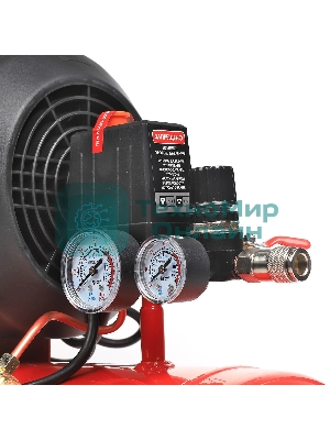 Компрессор поршневой масляный Победа КМ 50-400, 400 л/мин, 8 бар, 2200 Вт, 50 л, быстросъемный 1/4