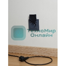 Розетка 1-местная IEK BRITE РСбш10-3-44-БрМ с заземлением, с защитными шторками и крышкой, 16А, IP44, маренго