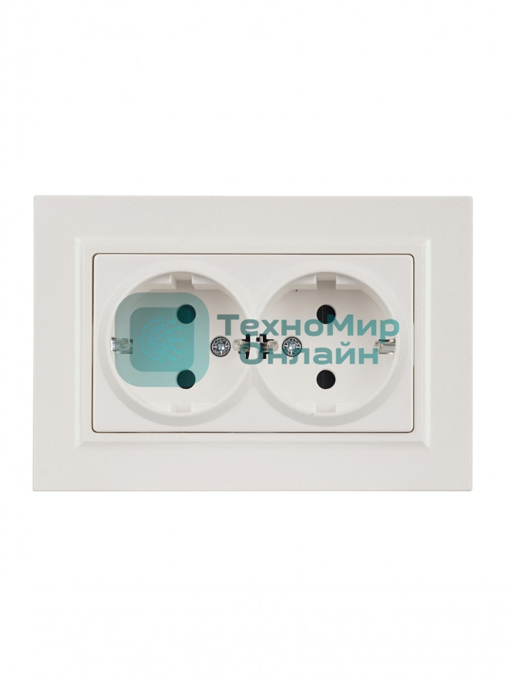 Розетка 2-местная IEK BRITE РСш12-3-БрЖ с заземлением, с защитными шторками, 16А в сборе, жемчуг