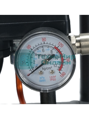 Компрессор поршневой P.I.T. PAC24-C1 безмасляный 110л/мин 24л 600Вт черный/красный