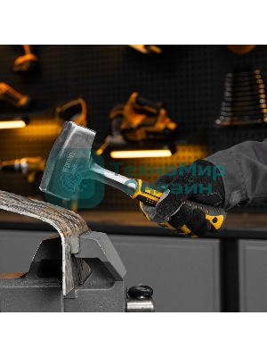 Кувалда Denzel 2 кг, цельнометаллическая, двухкомпонентная рукоятка