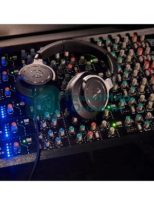 Проводные наушники Audio-Technica ATH-M70x черный, полноформатные