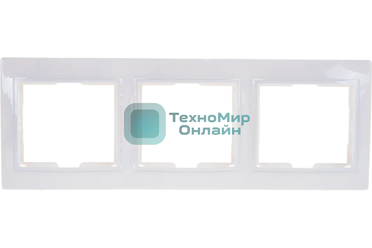 Рамка IEK EMK30-K01-DM РГ-3-КБ 3местн. горизонт. КВАРТА (белый)