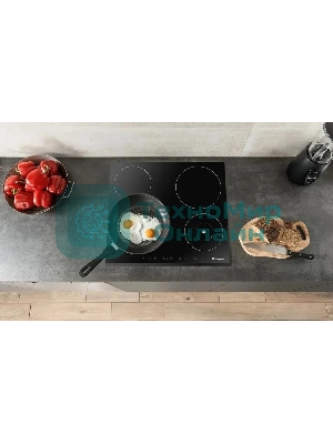 Индукционная варочная панель Hansa BHI68508, конфорок: 4 шт., стеклокерамика, независимая, черный