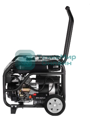 Электрогенератор бензиновый Hyundai HHY 3050FE, 3.2 кВт, 69 дБ, 51.5 кг