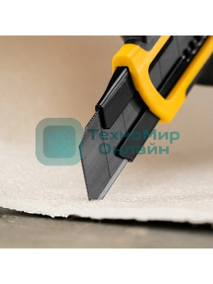 Нож Denzel 25 мм, сменное лезвие, SK4, корпус из ABS + TPR, торцевой зажим