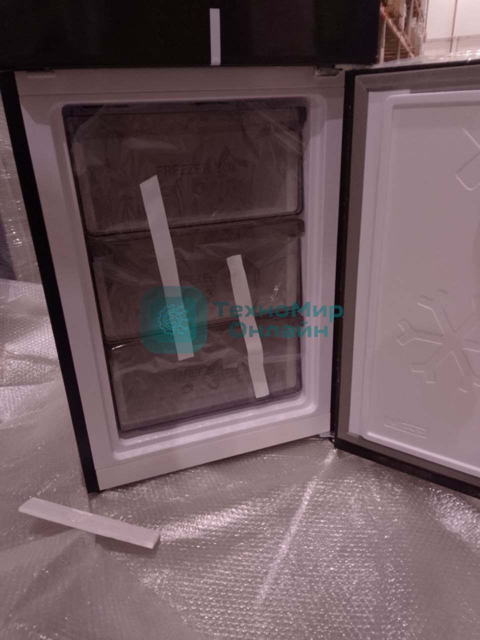 (Поврежденный товар) Холодильник Weissgauff WRK 2000 Total NoFrost Inverter Black Inox (Замят правый верхний дальний угол. Царапины на верхней двери.)