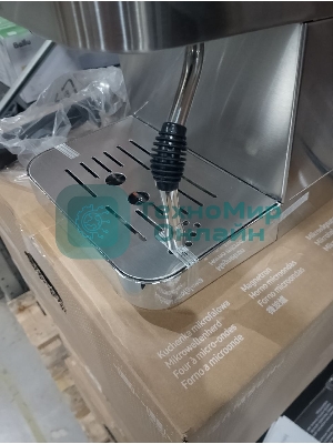 (Поврежденный товар) Кофемашина рожкового типа MAUNFELD MF-721S PRO (Мелкие потертости и царапины на корпусе)