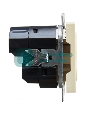 Розетка 1-местная IEK BRITE РЮш10-1-БрКр 16А, с USB A+A 2.1А, с заземлением с защитными шторками, бежевый