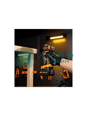 Винтоверт ударный аккумуляторный бесщет Denzel CID-IB-200 18В Li-Ion