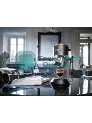 Кофеваркa рожковая DeLonghi EC 685 BK черный, исп. кофе - молотый/чалды, 1.1 л, 1350 Вт, 15 бар
