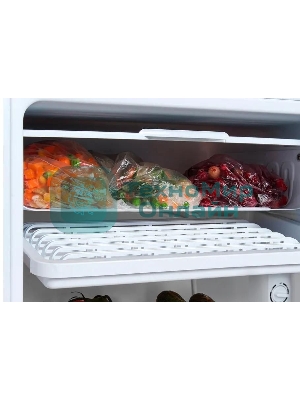 Холодильник Hyundai CO1003 белый однокамерный 93л