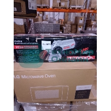 (Б/У) Угловая шлифмашина УШМ-2324АВС ИНТЕРСКОЛ 832.0.4.40 (Б/У товар с признаками  эксплуатации/износа,  с  механическими повреждениями (вмятина, деформация  корпуса,  существенный некомплект), но при этом работоспособный в рамках основного функционала)