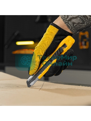 Нож Denzel 18 мм, сменное лезвие, SK4, метал. направляющая, клипса, нажимной фиксатор