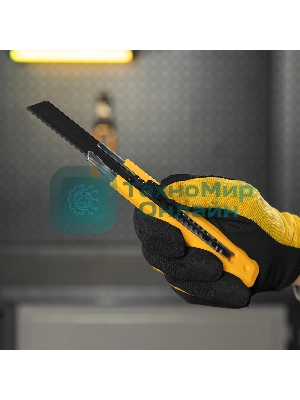 Нож Denzel 18 мм, сменное лезвие, SK4, метал. направляющая, клипса, нажимной фиксатор