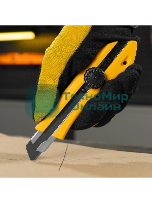 Нож Denzel 18 мм, сменное лезвие, SK4, метал. направляющая, винтовой фиксатор