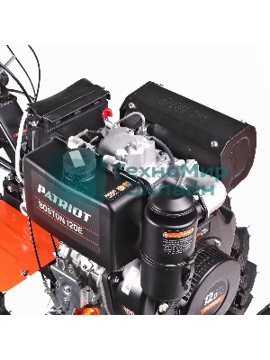 Мотоблок дизельный PATRIOT BOSTON 12DE 12 л,с; эл. Стартер: 12V; фрезы: 1350 mm; коробка передач 2 вперед+ 1 назад