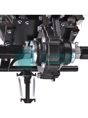 Мотоблок дизельный PATRIOT BOSTON 12DE 12 л,с; эл. Стартер: 12V; фрезы: 1350 mm; коробка передач 2 вперед+ 1 назад