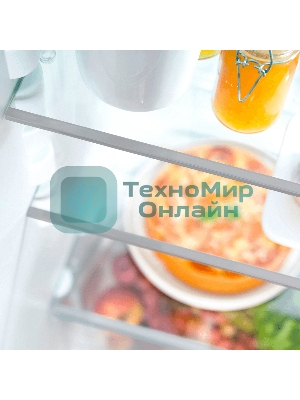 Холодильник Liebherr CTE 2531-26 001 белый двухкамерный 189/44л морозилка сверху