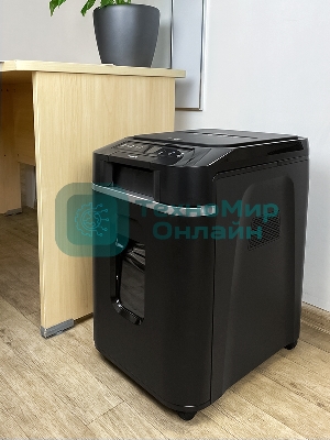 Шредер Heleos АП37-4 черный/серебристый с автоподачей (секр.P-4) фрагменты 220лист. 37лтр. скрепки скобы пл.карты