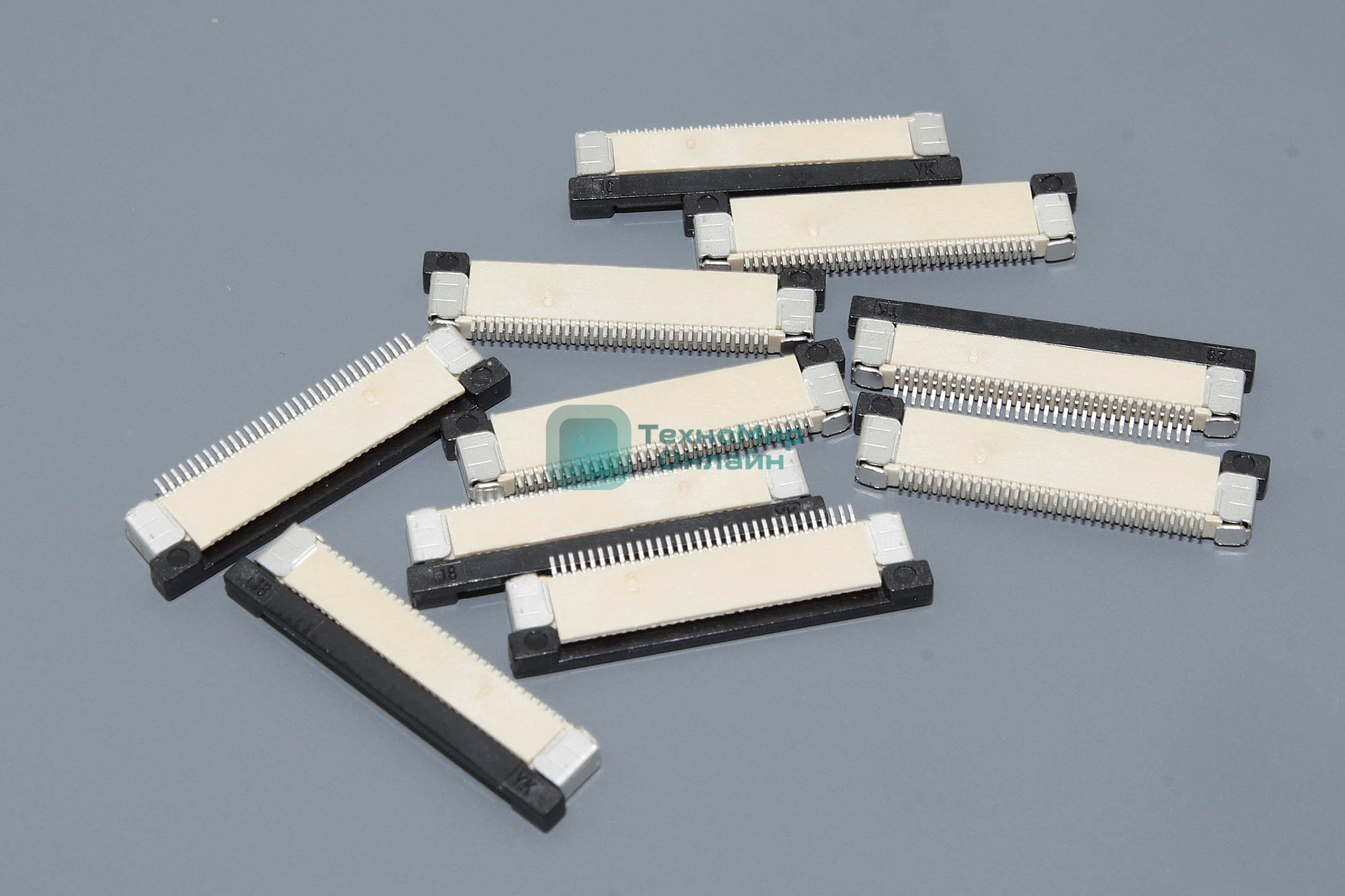 Разъем FPC Half Coverage Bottom Contact 0.5K-BX-32PWB 32 pin высота 2мм шаг 0,5мм 10 шт