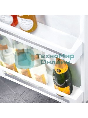 Холодильник Liebherr CTE 2531-26 001 белый двухкамерный 189/44л морозилка сверху