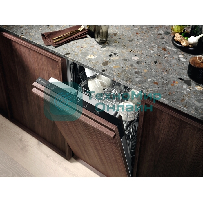 Встраиваемая посудомоечная машина Electrolux EEA22100L, черный, 44.6 см, 9 компл., 47 дБ, класс A+++