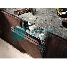 Встраиваемая посудомоечная машина Electrolux EEA22100L, черный, 44.6 см, 9 компл., 47 дБ, класс A+++