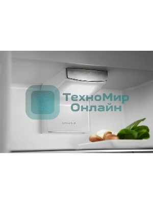 Встраиваемый холодильник Electrolux ENS6TE19S белый (двухкамерный)