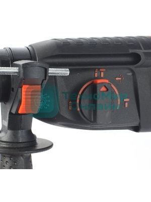 Перфоратор Patriot RH 262 The One Перфоратор 140301325 SDS+, мощность 820 Вт, 2,9 Дж, 4 режима работы, макс.диаметр 26мм, в пластиковом кейсе