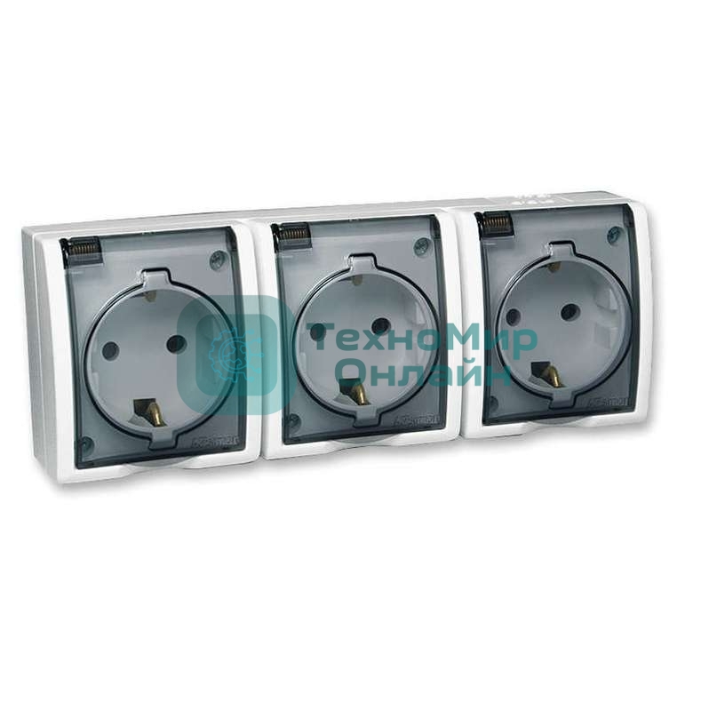 Розетка 3-м ОП Simon15 с защ. крышкой с заземл. IP54 бел. Simon 1594437-030