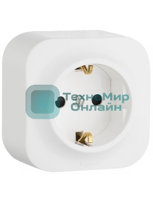 Розетка с заземлением с защитными шторками (Белая) Legrand 782220