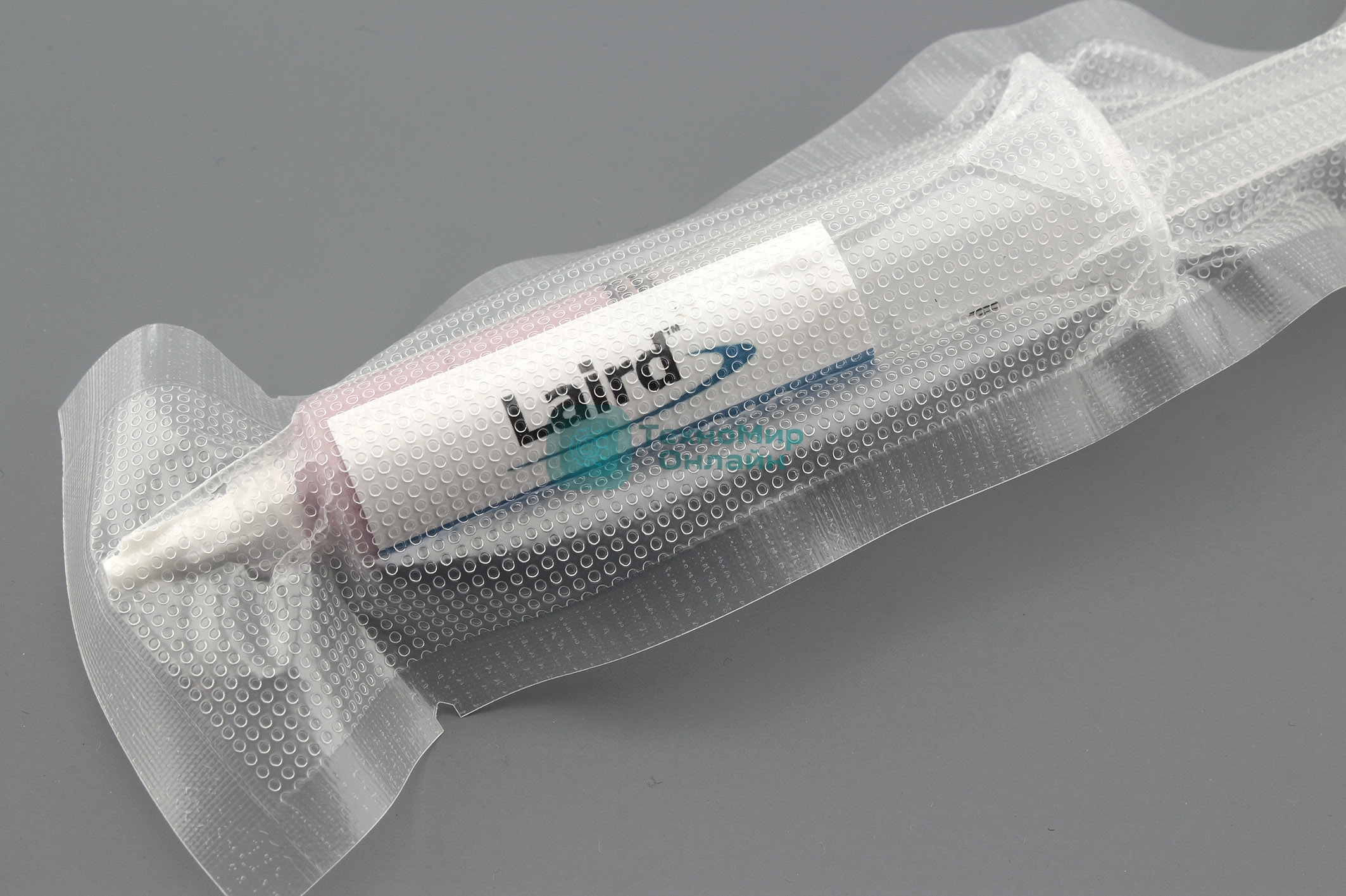 Жидкая термопрокладка Laird tputty 910 16 г. 5 мл