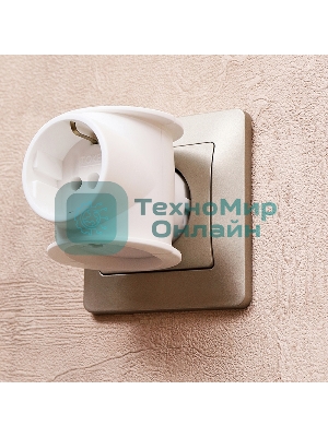 Набор тройников электрических универсальных Rexant 16 А, одно гнездо с заземлением, белый (2 шт./уп.)