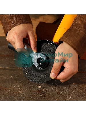 Угловая шлифовальная машина Deko DKAG750 750Вт 12000об/мин рез.шпин.:M14 d=125мм