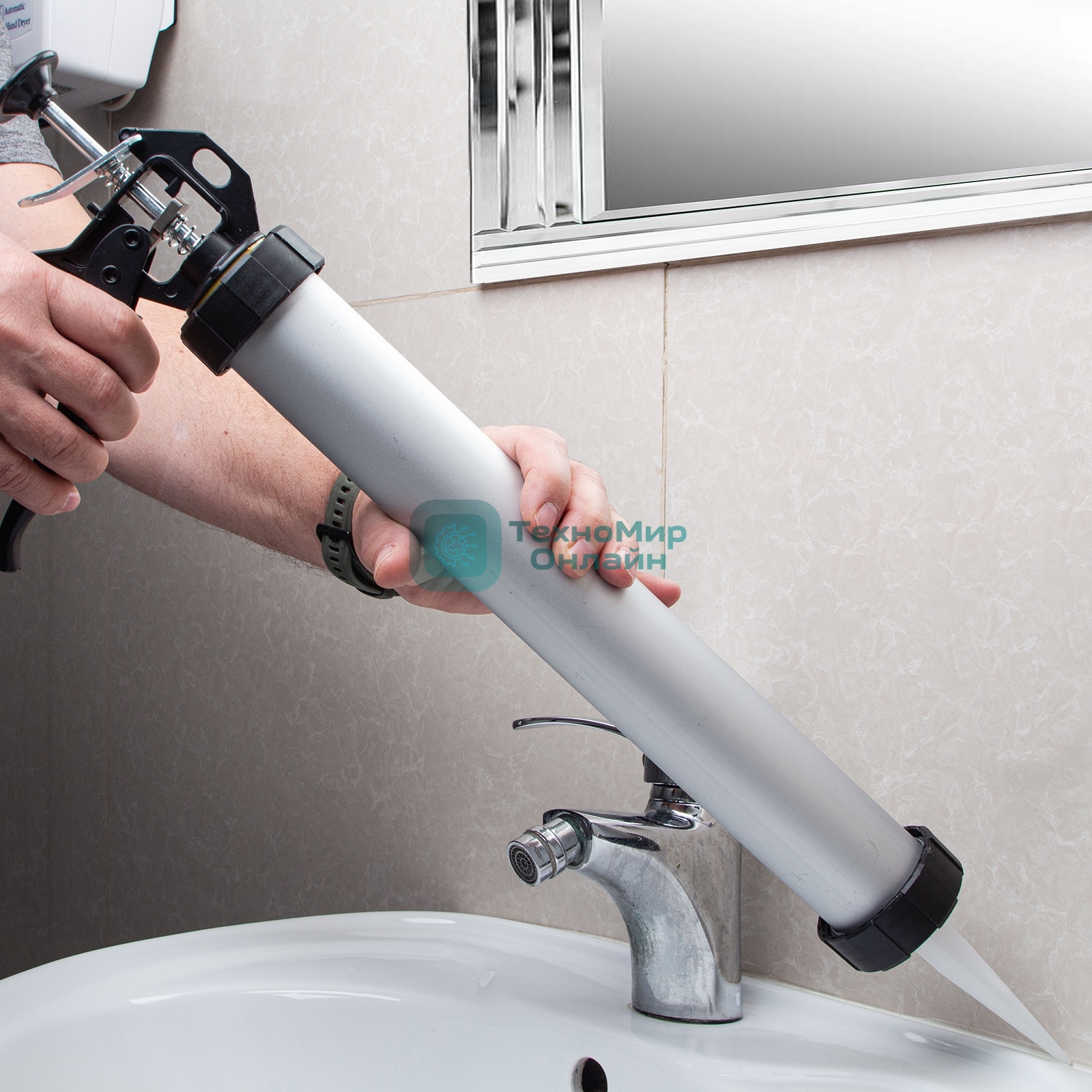 Пистолет для герметика Sparta 750мл ''закрытый'' алюминиевый корпус круглый шток 8 мм