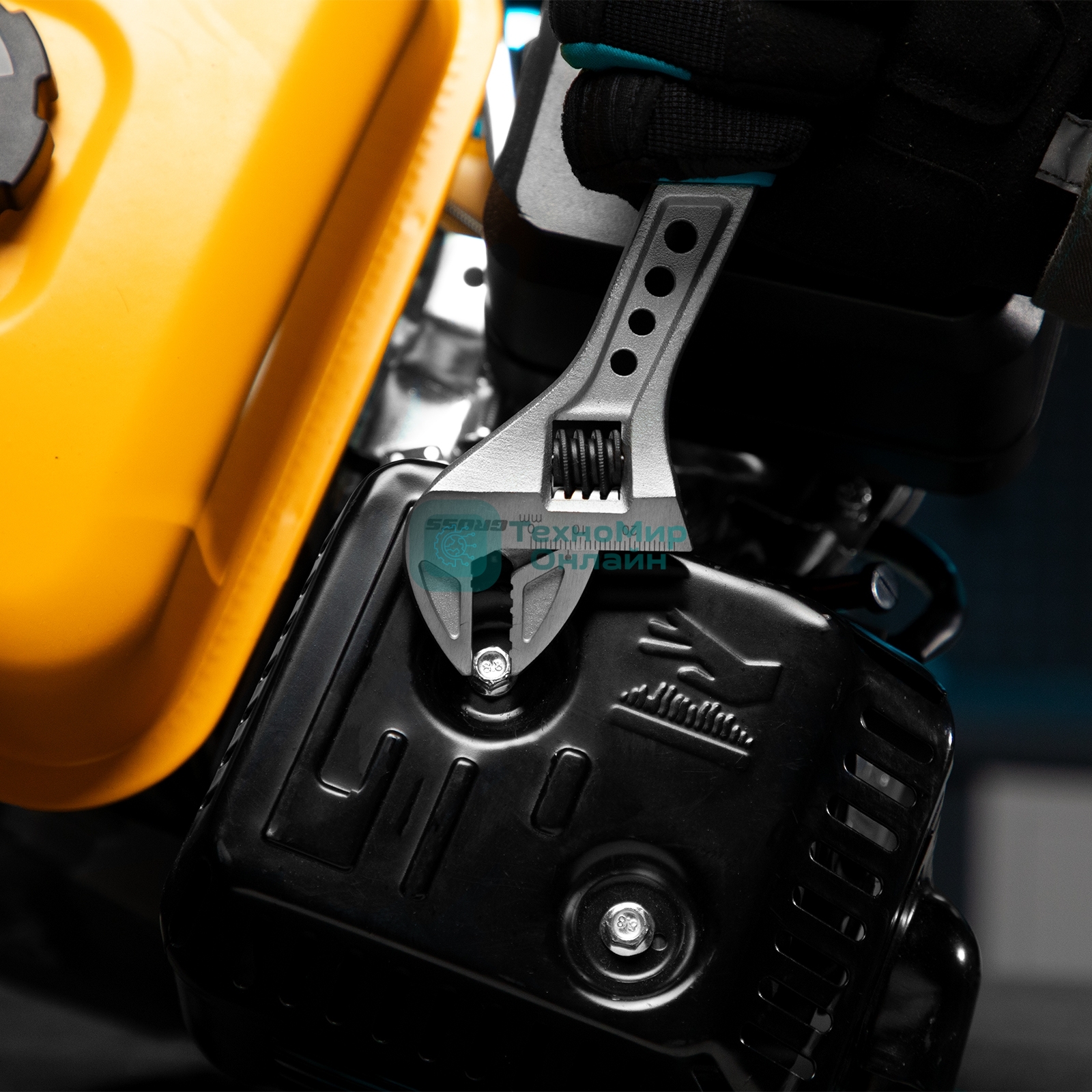 Ключ разводной Gross 15561 200 мм, CrV, двухкомпонентная ручка