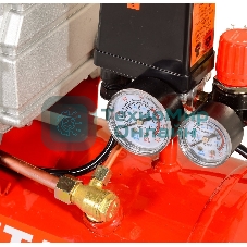 Компрессор поршневой Ресанта КП-24/260М масляный 260л/мин 24л 2000Вт красный/черный