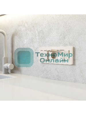 Розетка с заземлением и шторками c крышкой IP44 N (айвори матовый)