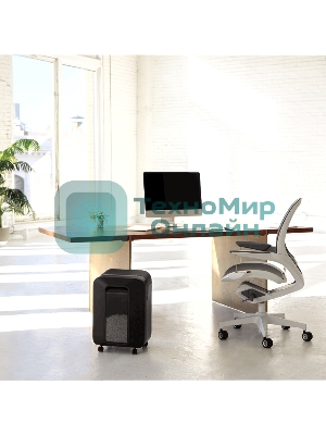 Шредер Fellowes PowerShred LX200 черный (секр.P-4)/перекрестный/12лист./22лтр./скрепки/скобы/пл.карты