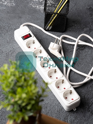 Сетевой фильтр EKF UFP10-375-6-03 6x3 м 10А/2,2 кВт с выкл. c/з ПВС 3х0,75 Блокбастер EKF PROxima